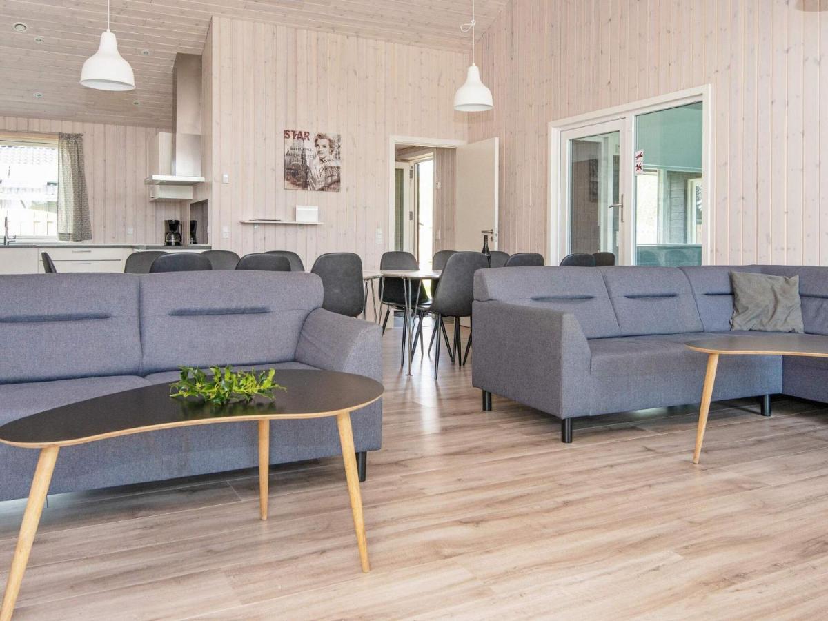 16 Person Holiday Home In R M Рёмё-Киркебю Экстерьер фото
